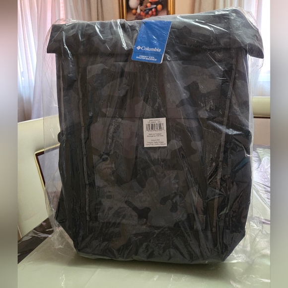 ✨️Columbia Backpack✨️ - Picture 5 of 7